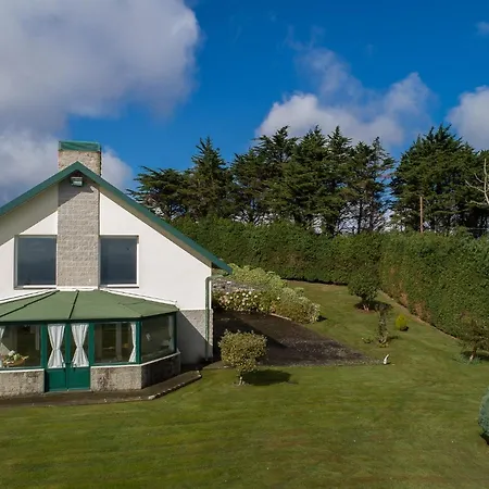 Camelia - Golf Nearby Chalet Santo Antonio da Serra